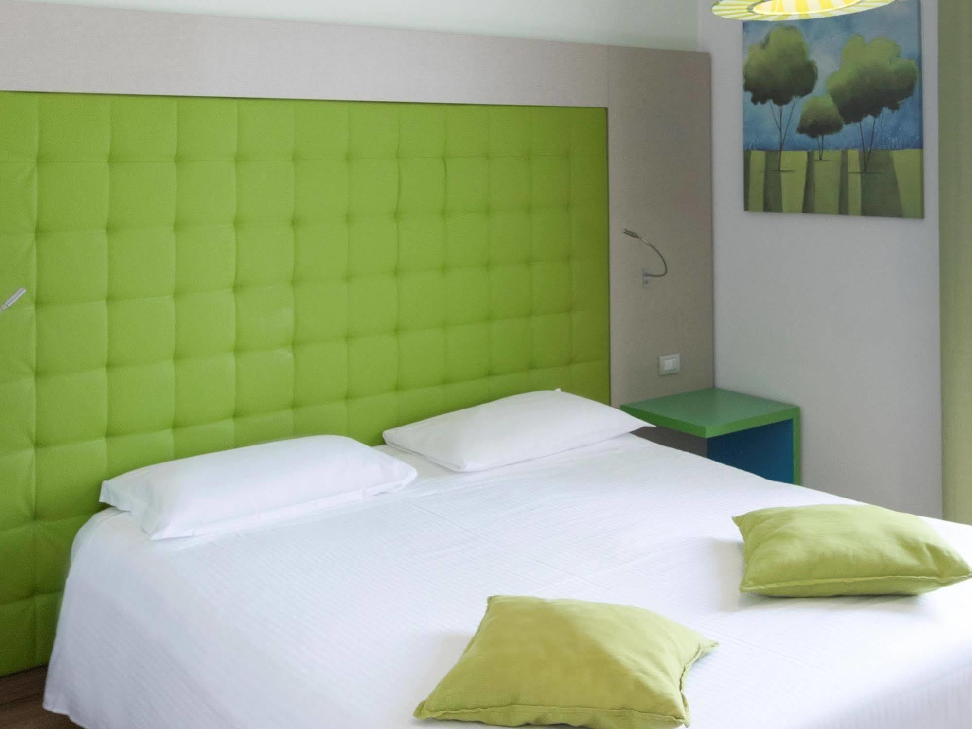 Palmanova 4* Mailand